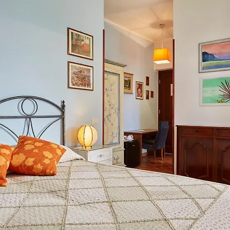 ベッド・アンド・ブレックファスト Helimos With Segesta Temple View Near Castellammare Del Golfo 3*