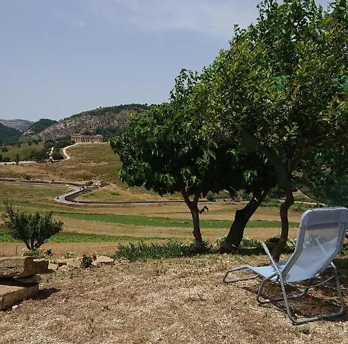 Helimos With Segesta Temple View Near Castellammare Del Golfo ベッド・アンド・ブレックファスト